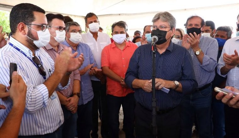 Governo entrega abastecimento de água em distrito de Mulungu e tira população do isolamento hídrico