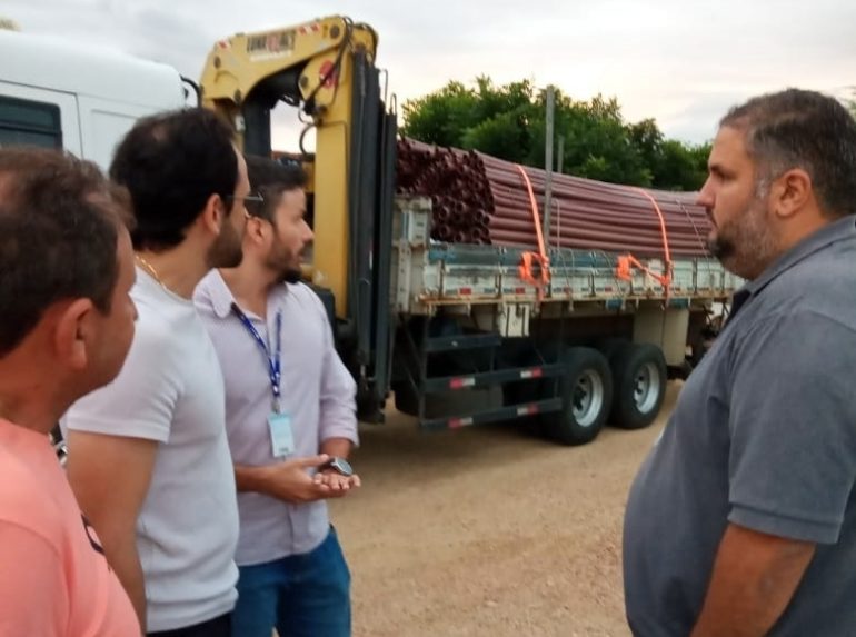 Cagepa e Prefeitura firmam parceria para garantir água em comunidade rural de Lastro