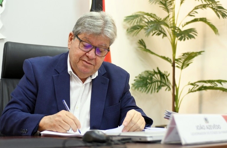 Governador da Paraíba anuncia investimentos de R$ 177 milhões para construção de quatro novas barragens no interior